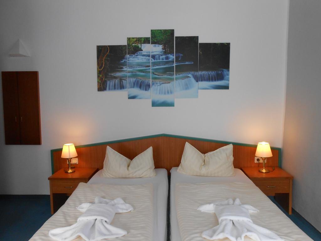 Greenline Ferienhotel Forelle Thale Bagian luar foto